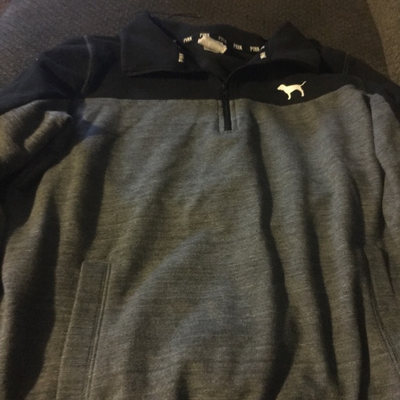 Woman's Victoria Secret sweatshirt size small - Picture 3 of 4